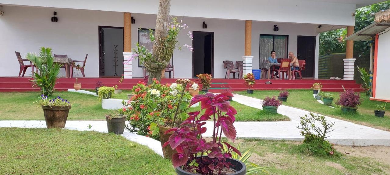 Marari Phoenix Beach Homestay Mararikulam Eksteriør billede