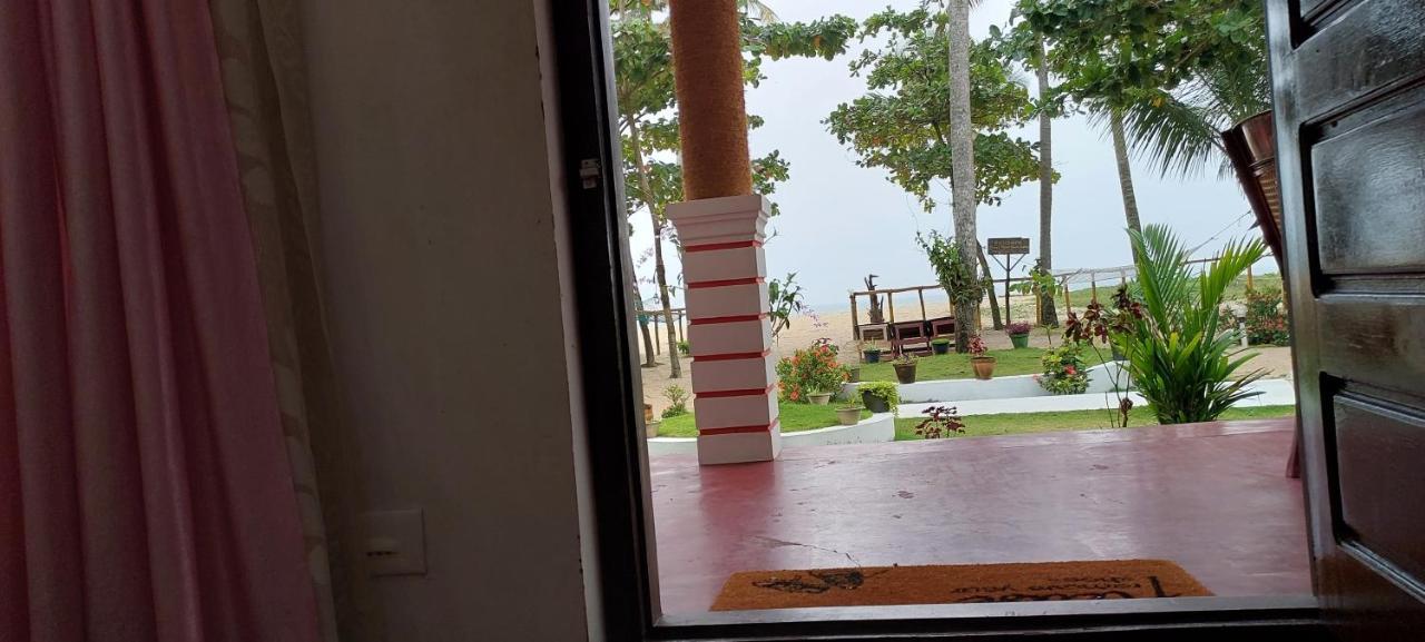 Marari Phoenix Beach Homestay Mararikulam Eksteriør billede