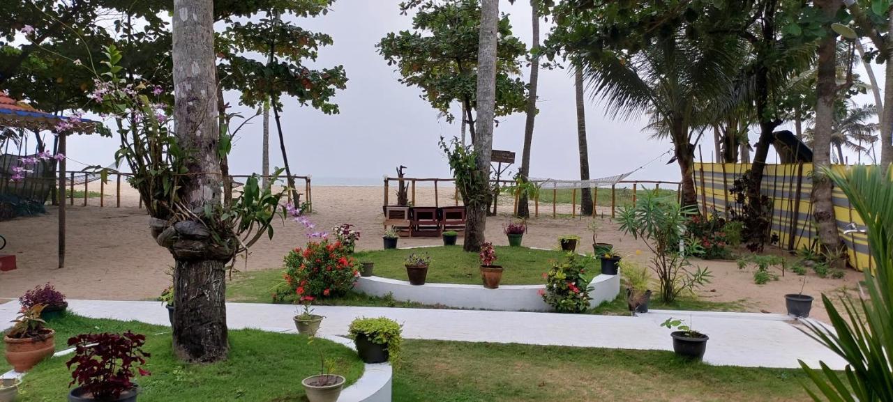 Marari Phoenix Beach Homestay Mararikulam Eksteriør billede