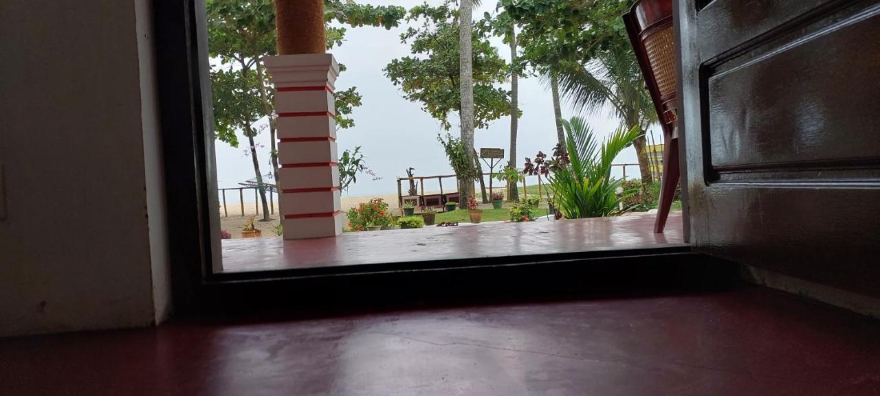 Marari Phoenix Beach Homestay Mararikulam Eksteriør billede