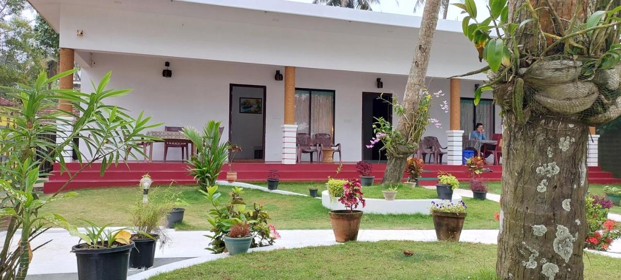 Marari Phoenix Beach Homestay Mararikulam Eksteriør billede