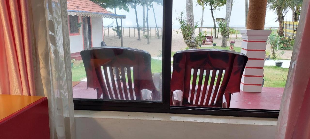 Marari Phoenix Beach Homestay Mararikulam Eksteriør billede