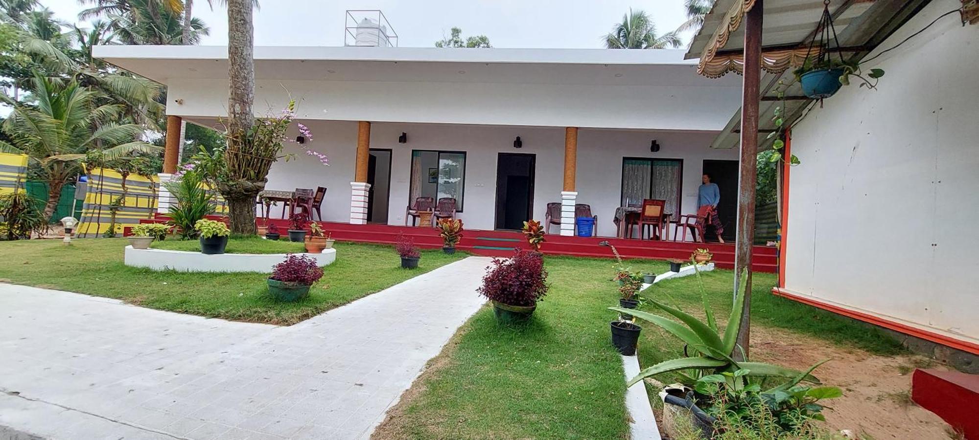 Marari Phoenix Beach Homestay Mararikulam Eksteriør billede