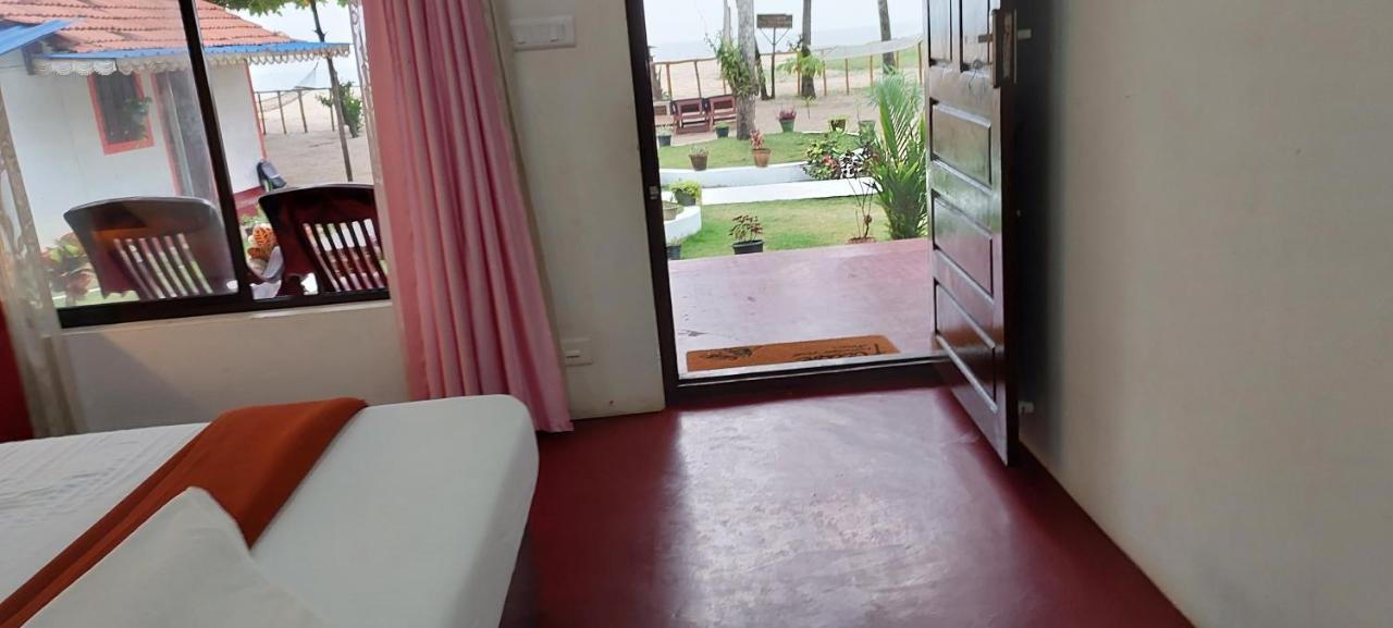 Marari Phoenix Beach Homestay Mararikulam Eksteriør billede