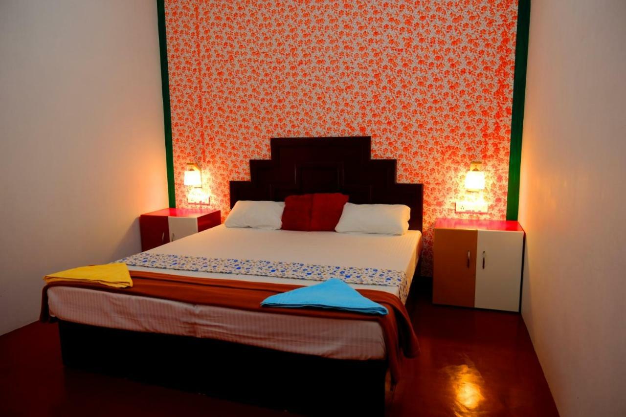 Marari Phoenix Beach Homestay Mararikulam Eksteriør billede