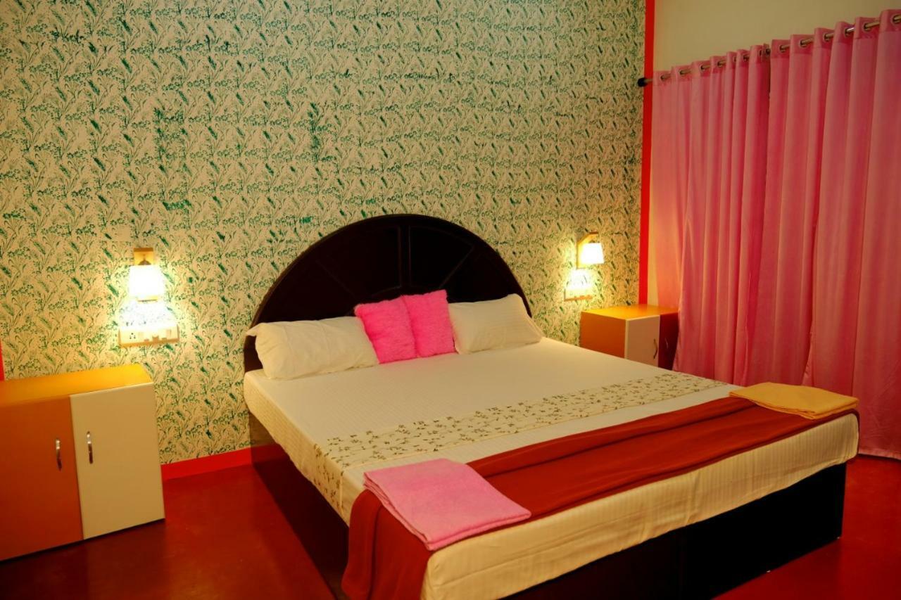 Marari Phoenix Beach Homestay Mararikulam Eksteriør billede